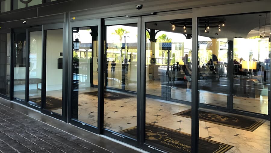 High-traffic aluminum automatic door design