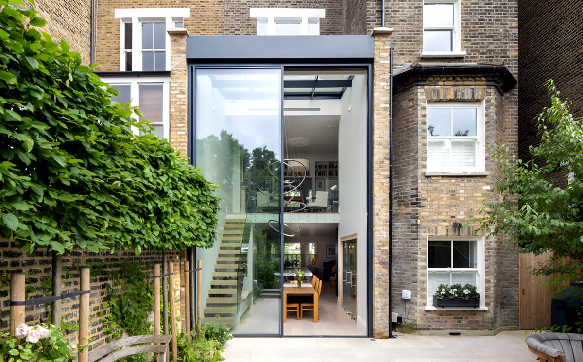Minimalist Interior Glazing Wall with Ultra Slim Aluminum Interlock